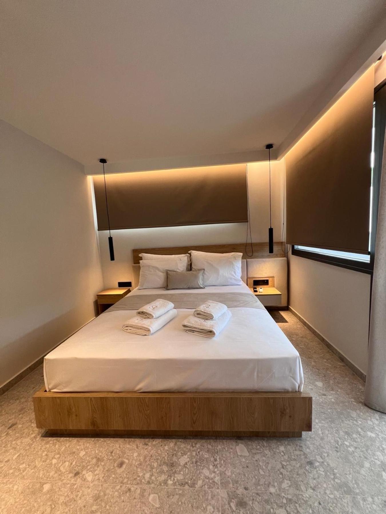 Aparthotel Sealuxe Living à Nea Iraklitsa Extérieur photo