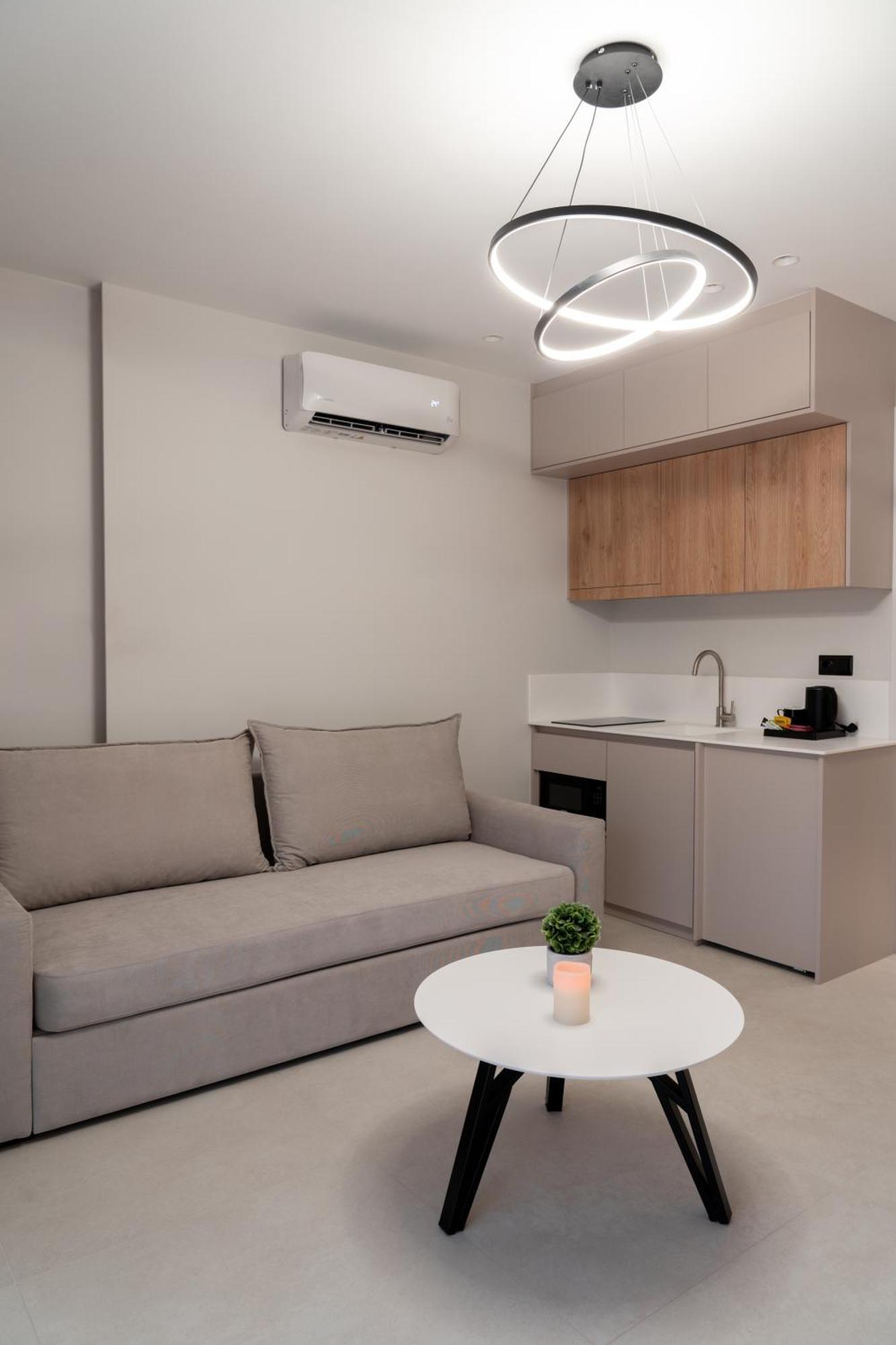 Aparthotel Sealuxe Living à Nea Iraklitsa Extérieur photo